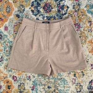 Express Editor Style Shorts